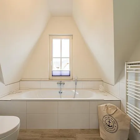5 Sterne - Ferienhaus Klar Zum Einschiffen *