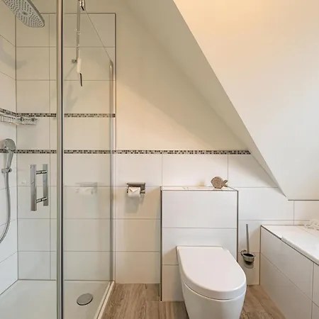 Holiday home 5 Sterne - Ferienhaus Klar Zum Einschiffen Parow